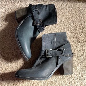 Black booties with buckle